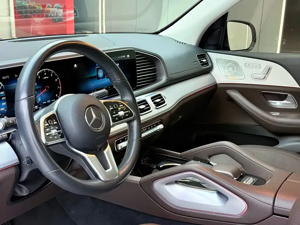 Mercedes-Benz GLE (Import) — фото 4