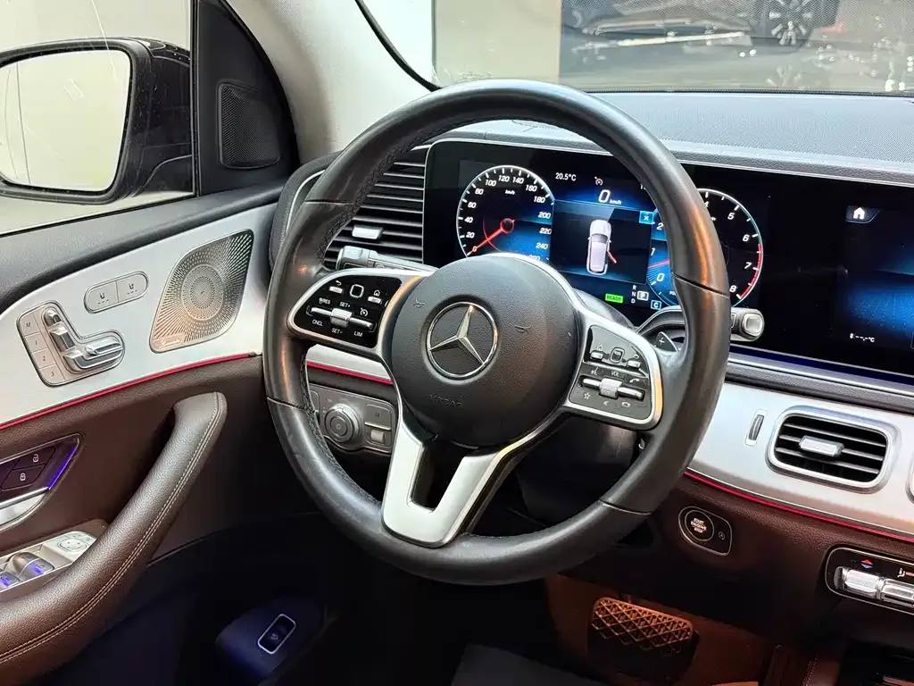 Mercedes-Benz GLE (Import) — фото 10