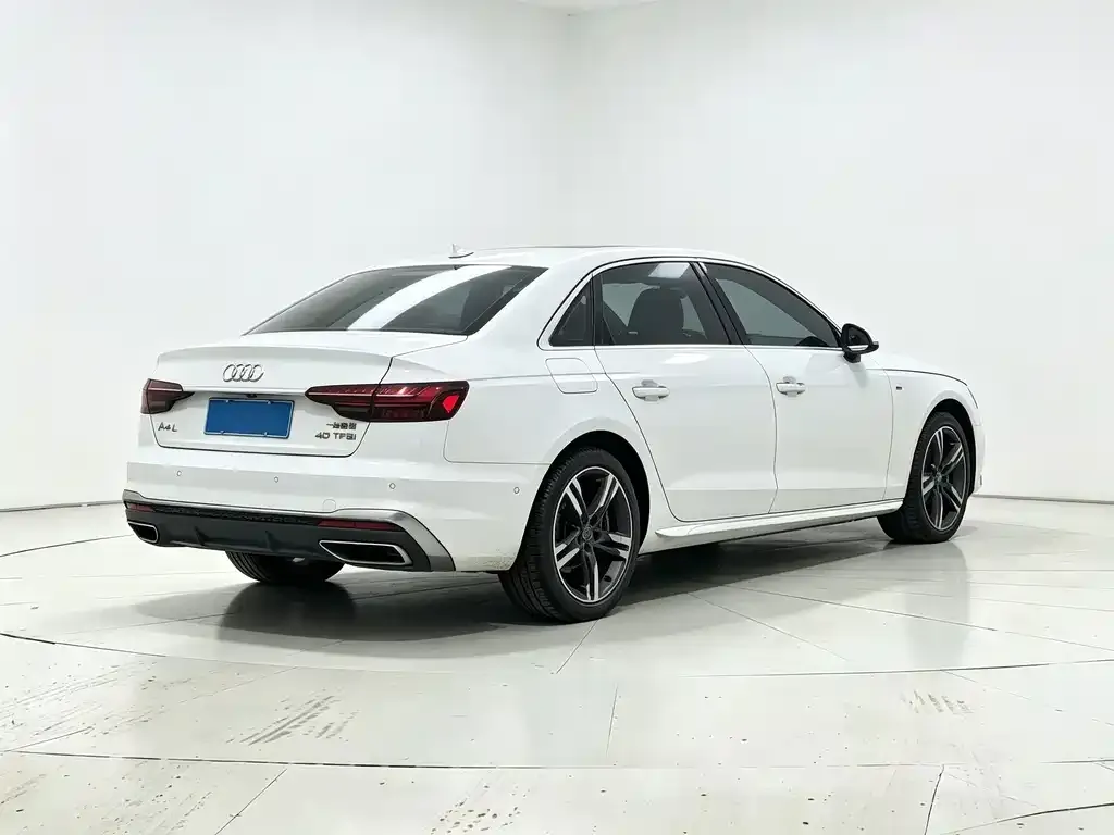 Audi A4L — фото 3
