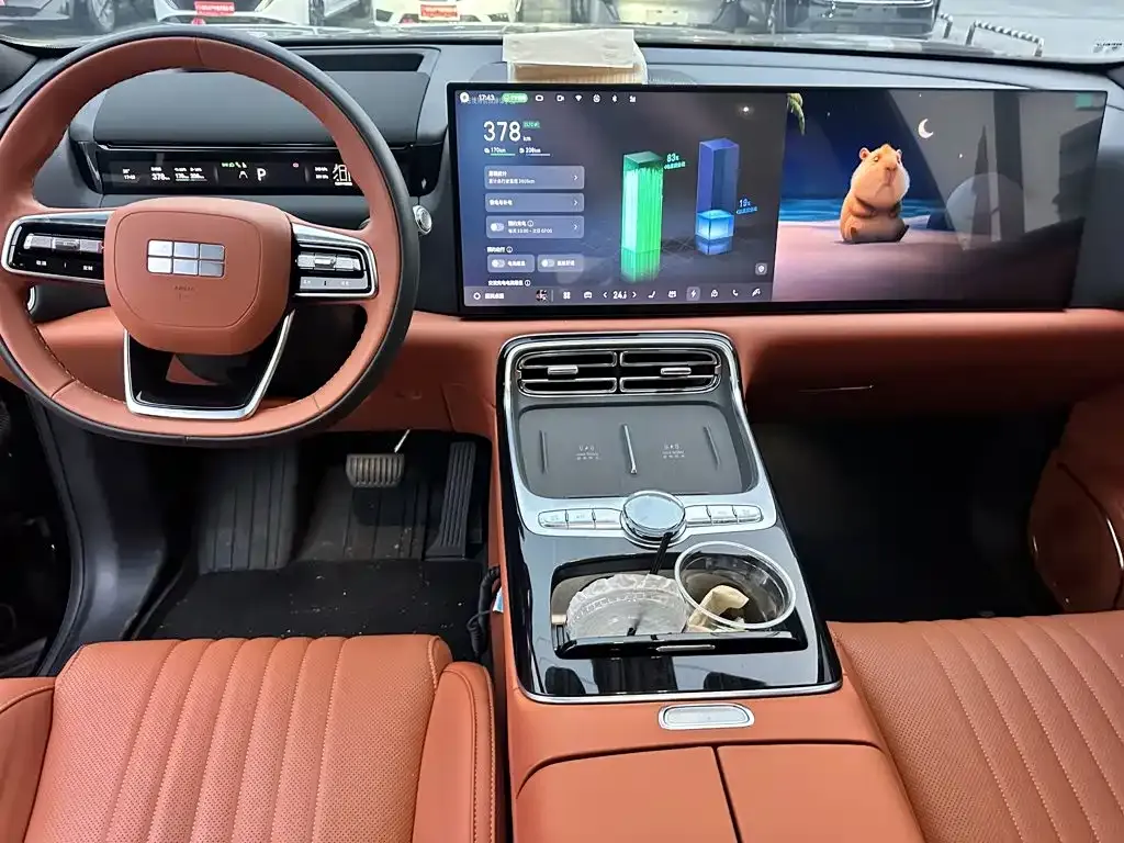 Geely Galaxy M9 — фото 4
