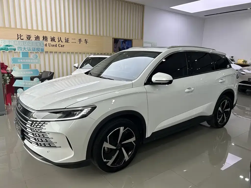 BYD Sealion 05 DM-i — фото 1