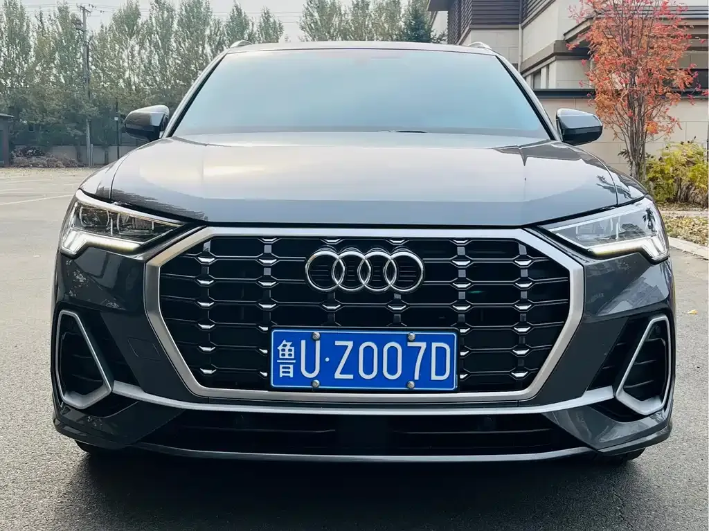 Audi Q3 — фото 5