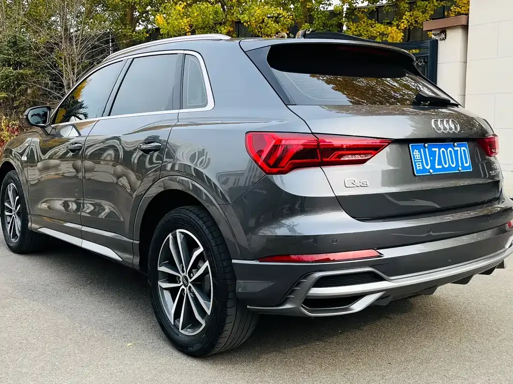 Audi Q3 — фото 6