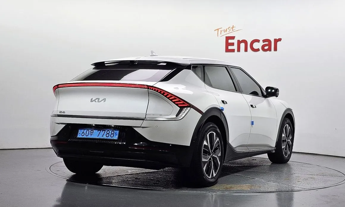 Kia EV6 — фото 5