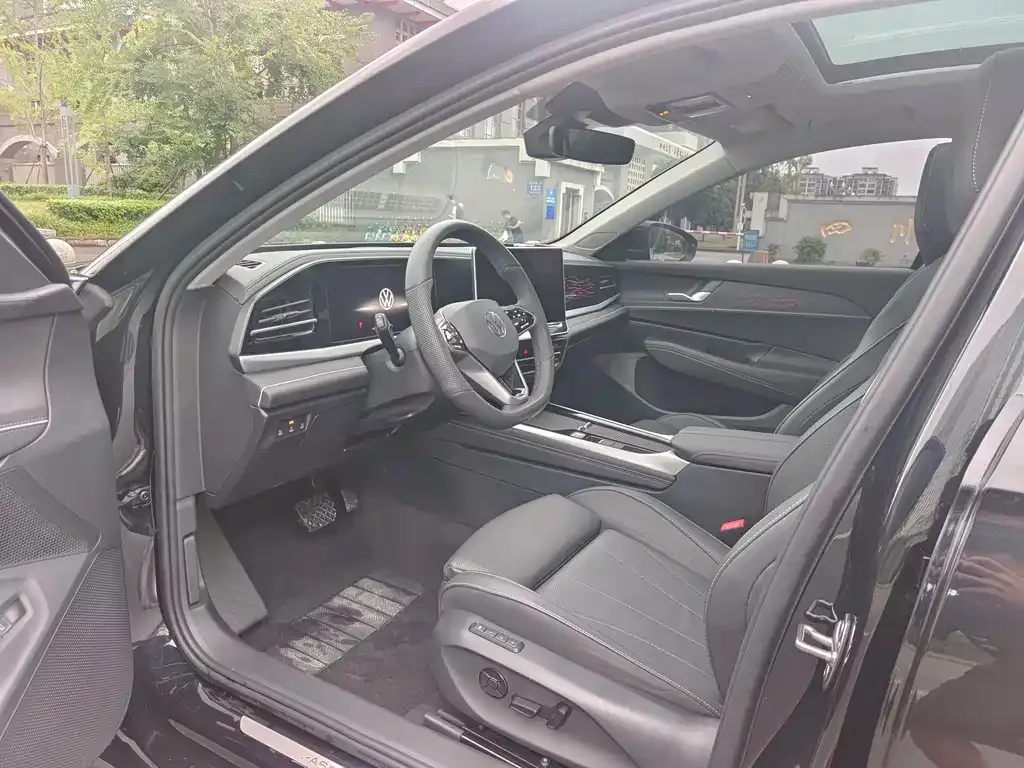 Volkswagen Passat — фото 8