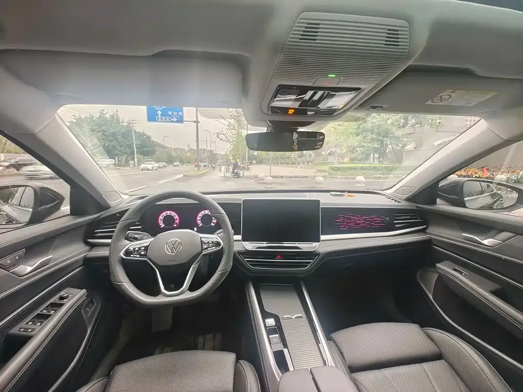 Volkswagen Passat — фото 5
