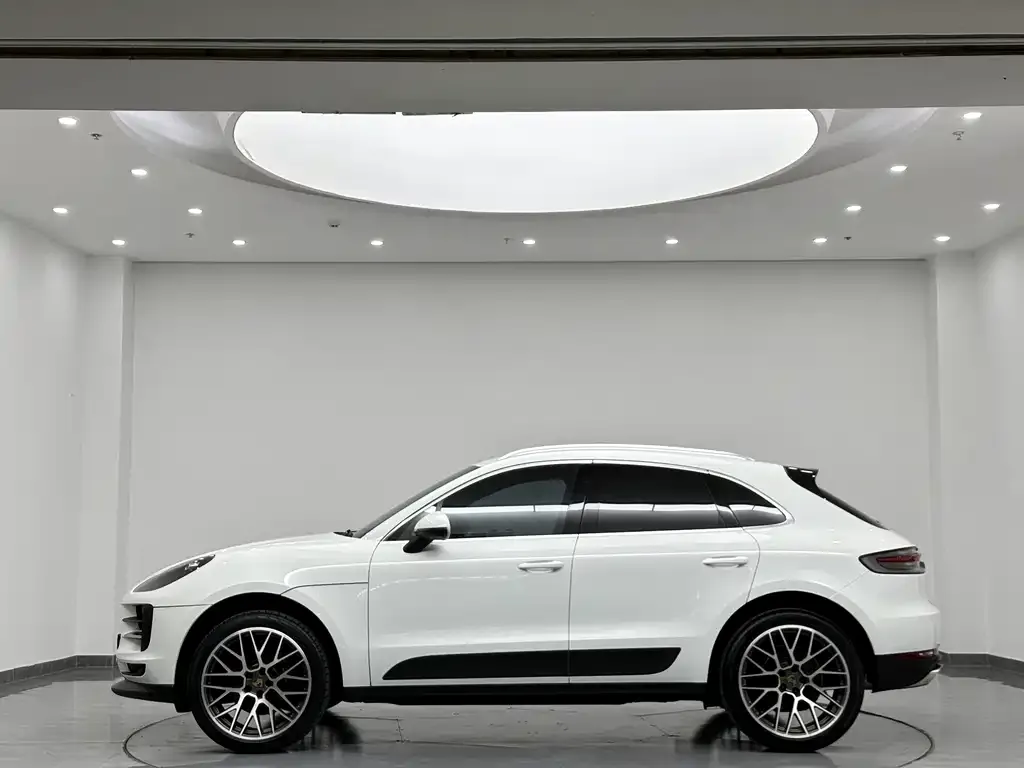 Porsche Macan — фото 4