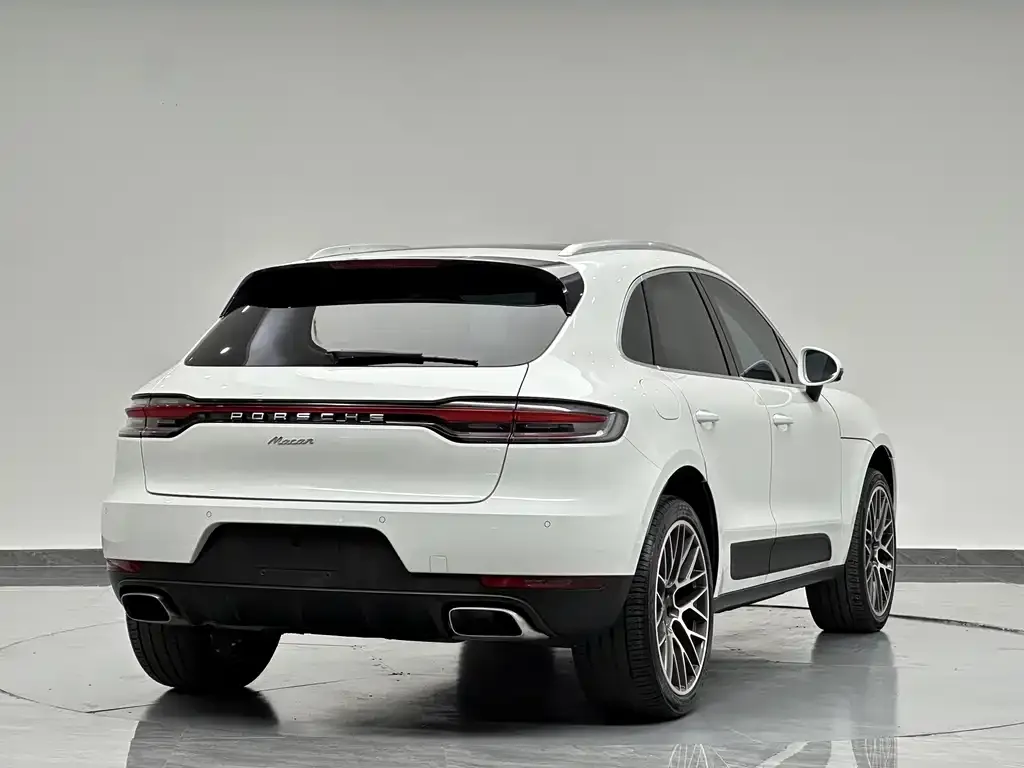 Porsche Macan — фото 3
