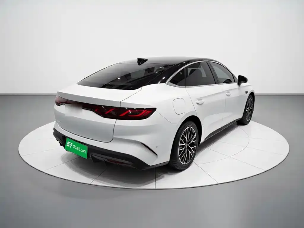 BYD Qin L — фото 4