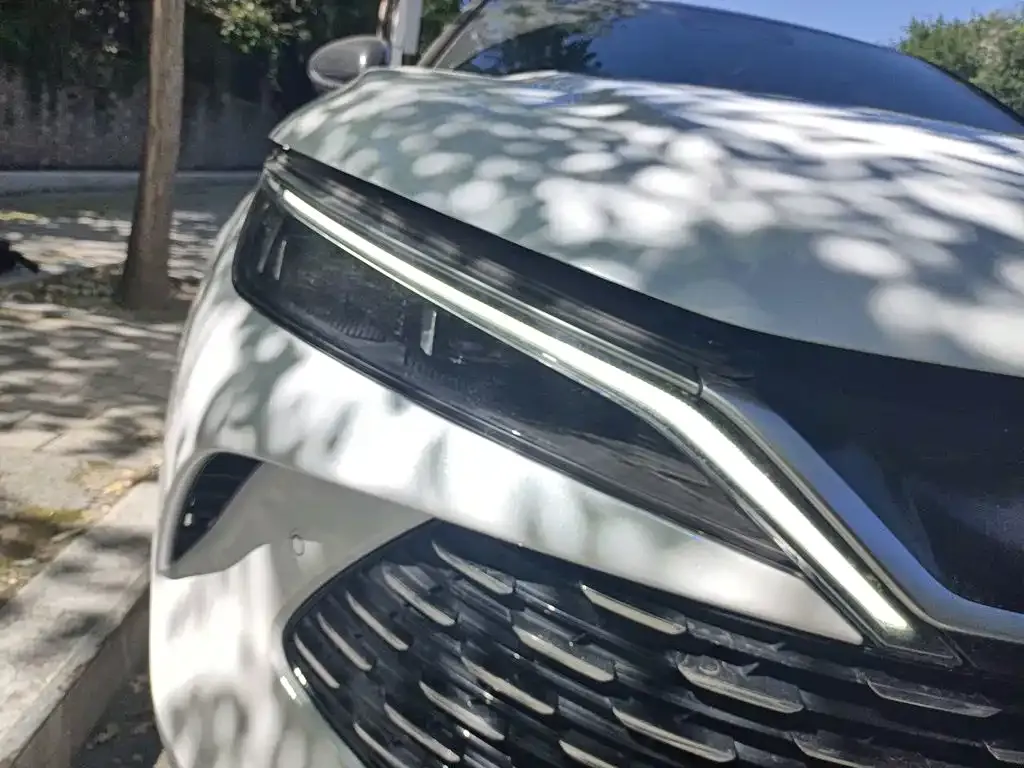 BYD Qin L — фото 2