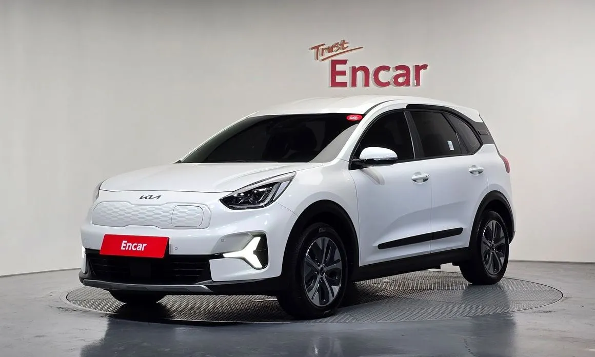 Kia Niro — фото 1