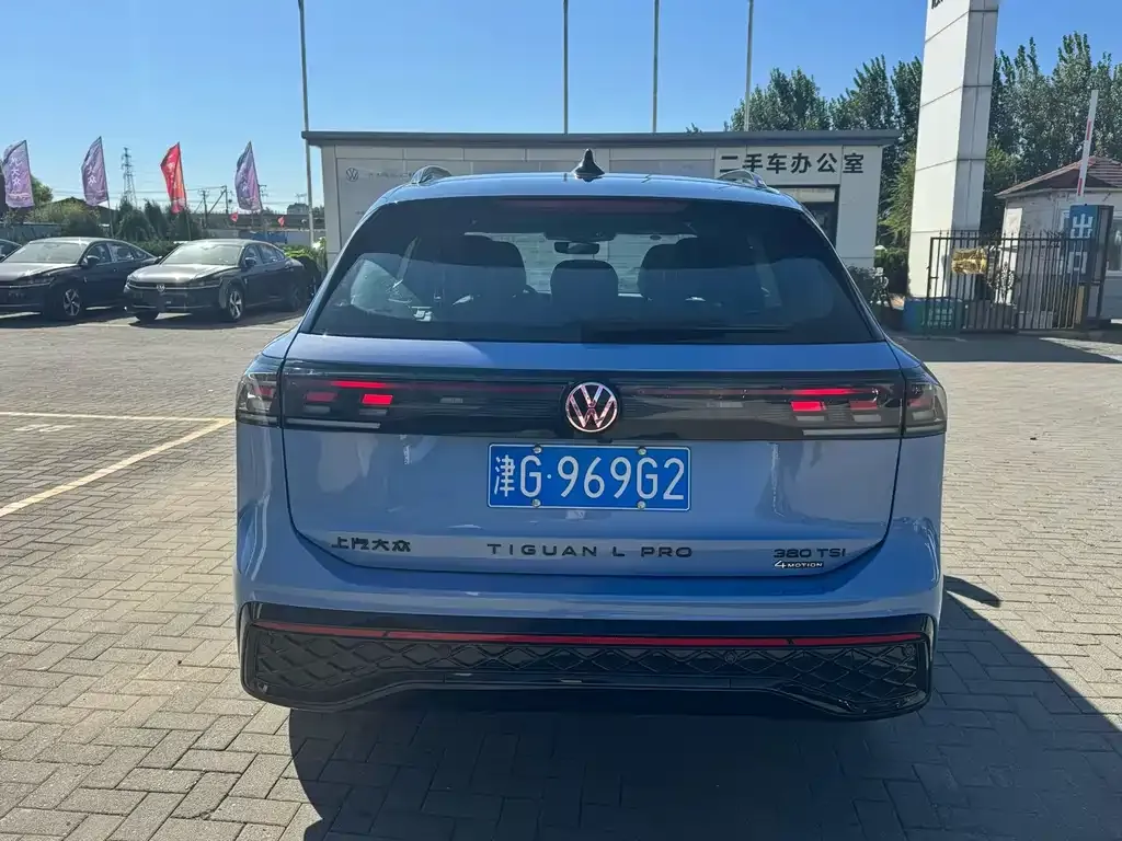 Volkswagen Tiguan L — фото 4