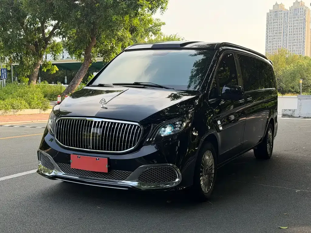 Mercedes-Benz Vito — фото 1