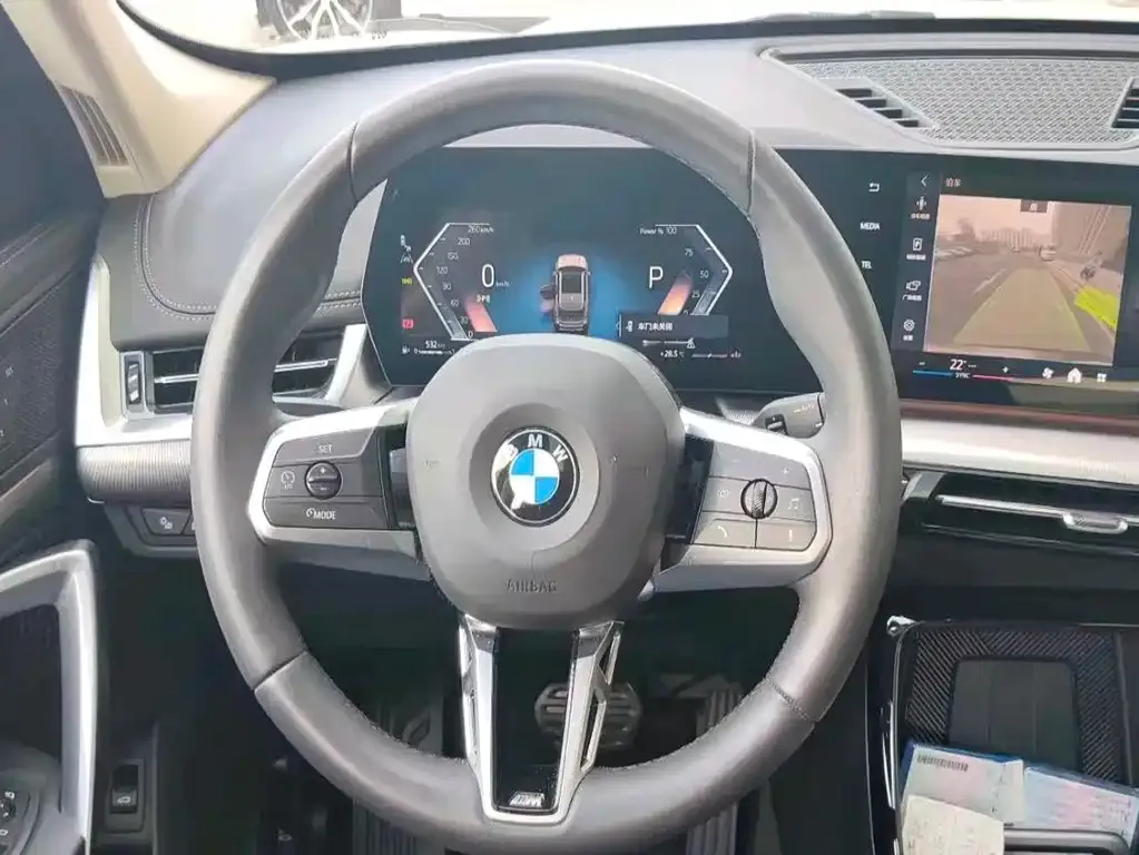 BMW X1 — фото 2