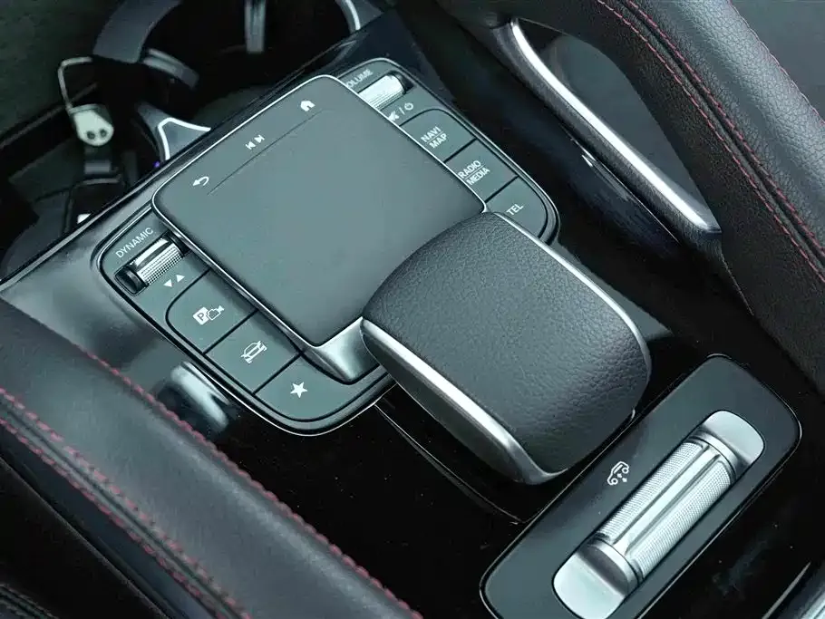 Mercedes-Benz GLE AMG — фото 9