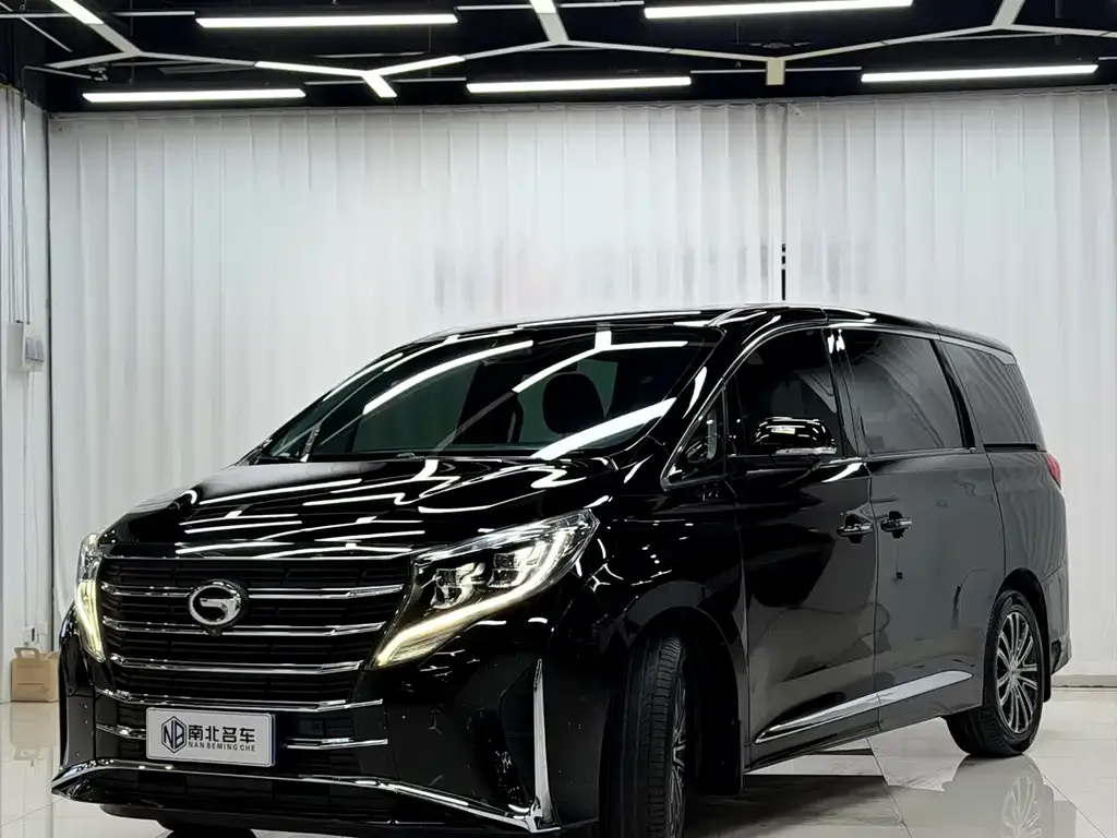 GAC Motor Trumpchi M8 — фото 1
