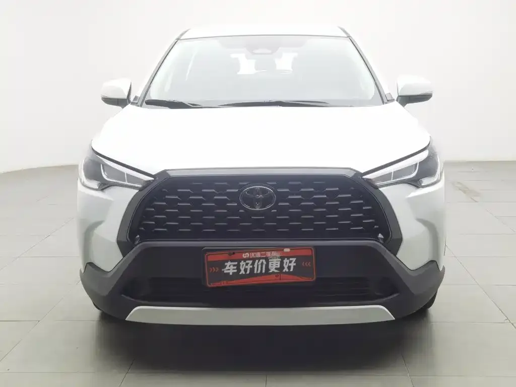Toyota Corolla Cross — фото 7