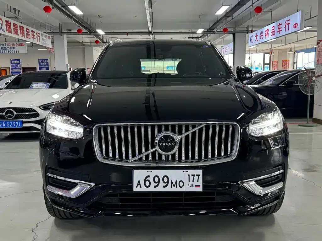 Volvo XC90 — фото 4