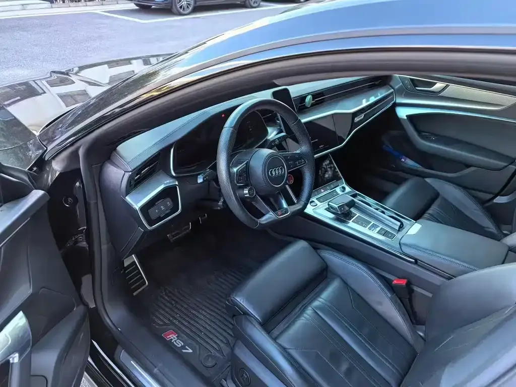 Audi A7 — фото 6