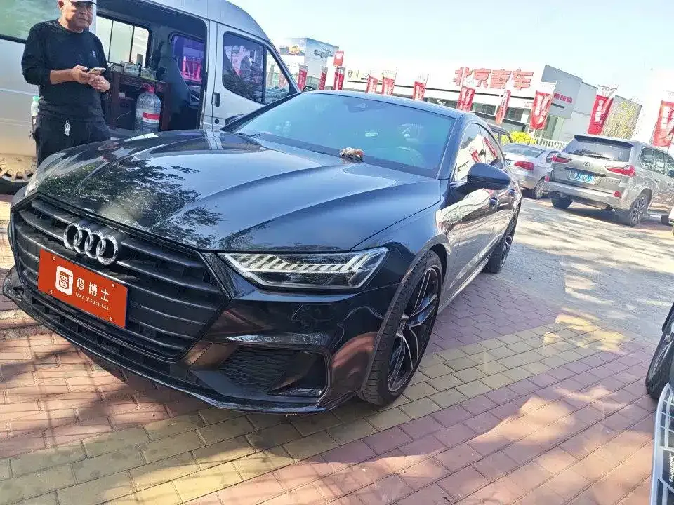 Audi A7 — фото 8