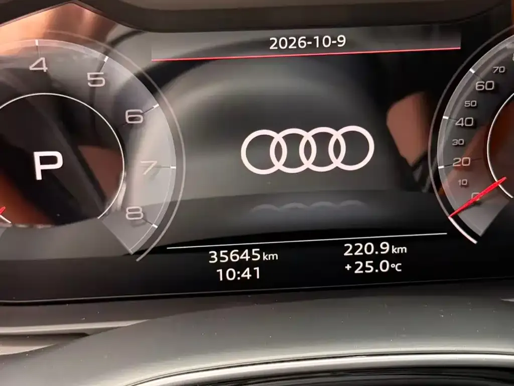 Audi Q7 — фото 5
