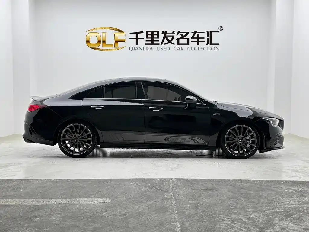 Mercedes-Benz CLA AMG — фото 8