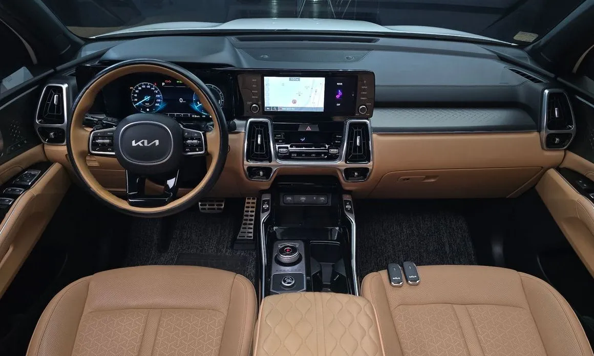 Kia Sorento — фото 9