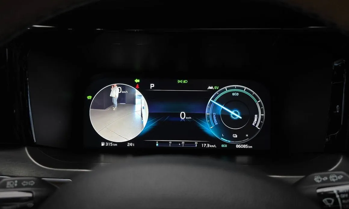 Kia Sorento — фото 4
