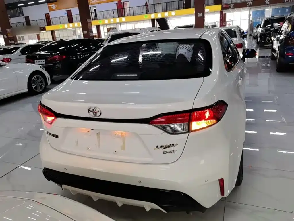 Toyota Levin — фото 10