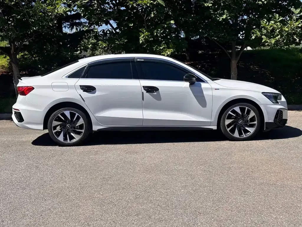 Audi A3 — фото 3
