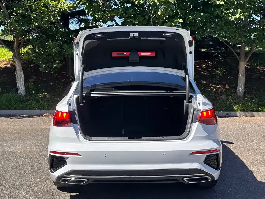 Audi A3 — фото 2