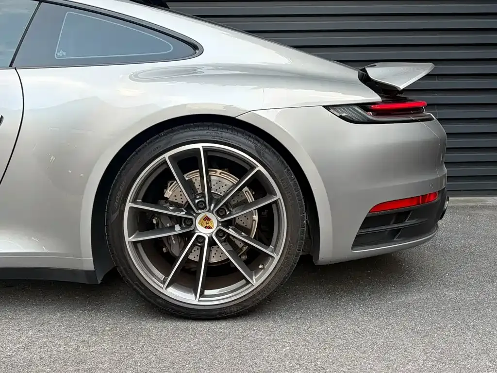 Porsche 911 — фото 8
