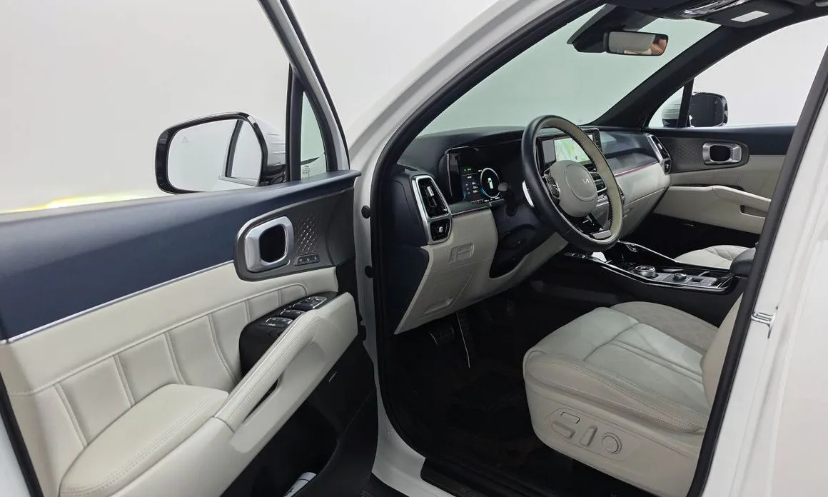Kia Sorento — фото 5