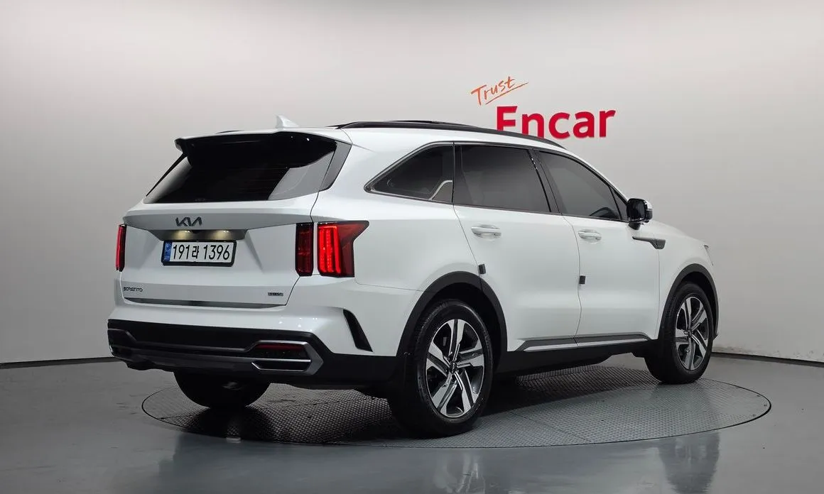 Kia Sorento — фото 4