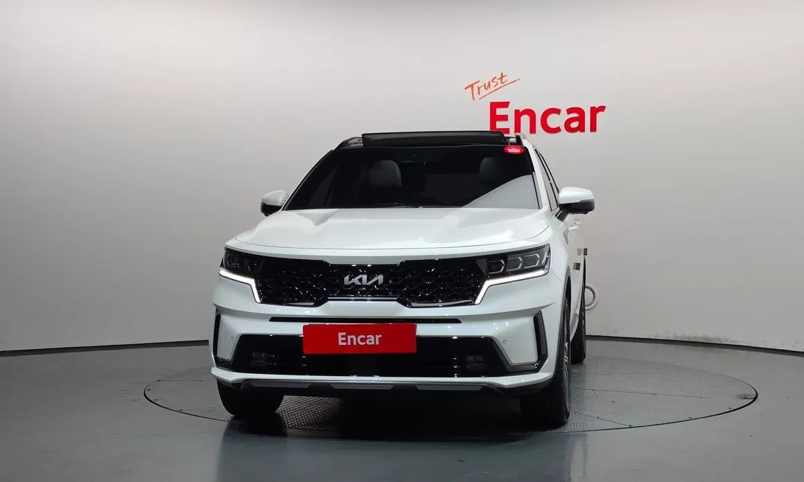 Kia Sorento — фото 9