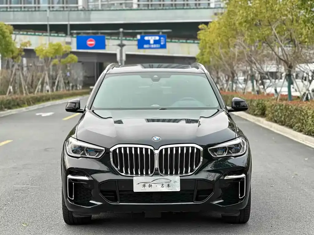 BMW X5 — фото 2