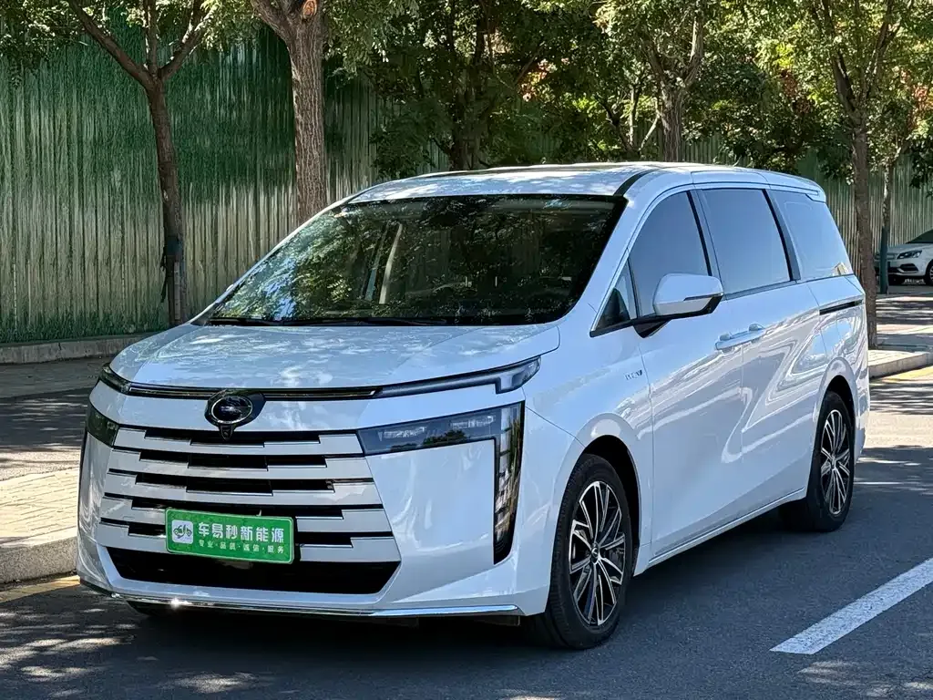 GAC Motor Trumpchi E8 — фото 6