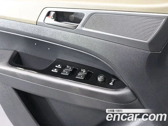 KG Mobility (Ssangyong) Rexton — фото 8