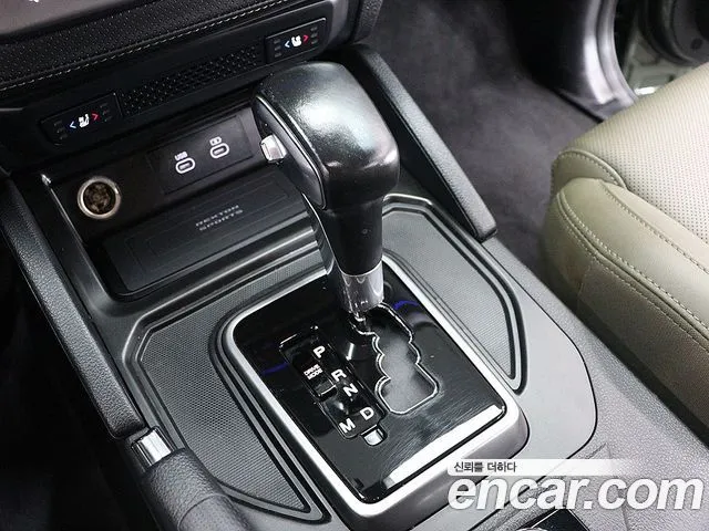 KG Mobility (Ssangyong) Rexton — фото 4