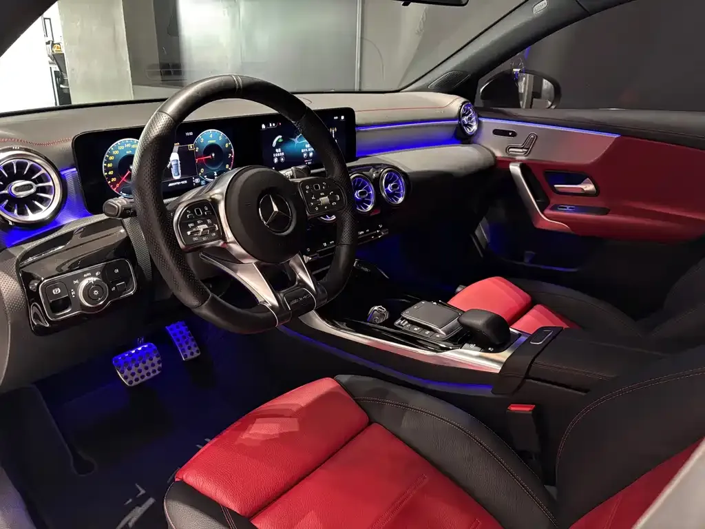 Mercedes-Benz A-Class AMG — фото 9
