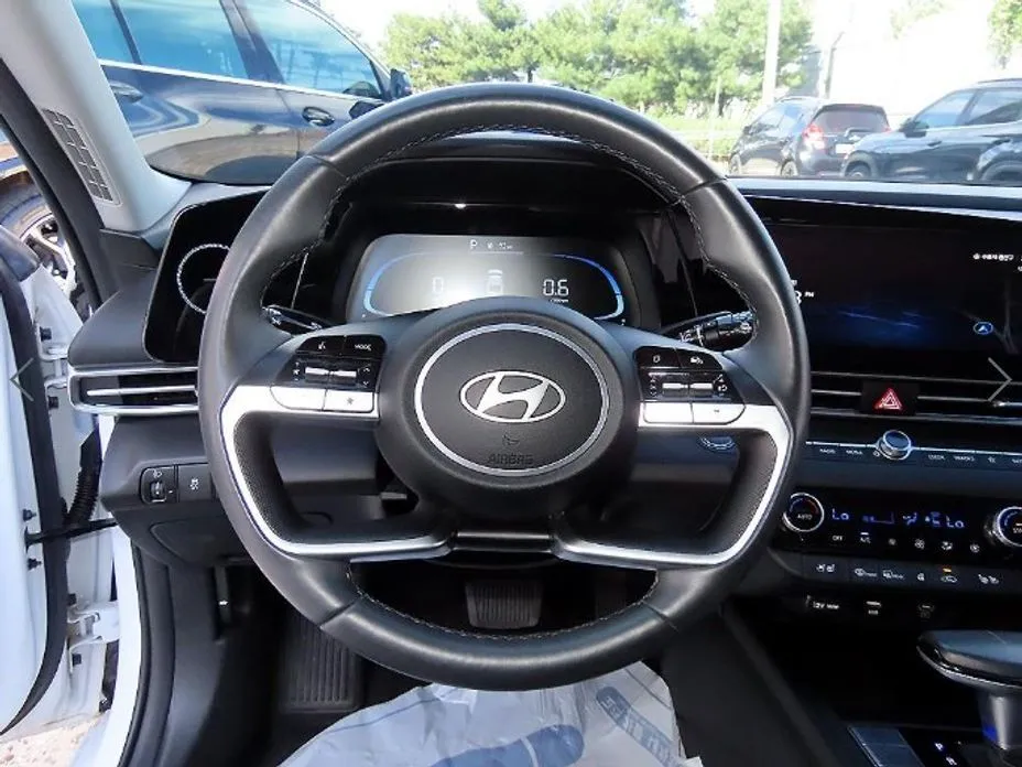 Hyundai AVANTE — фото 7