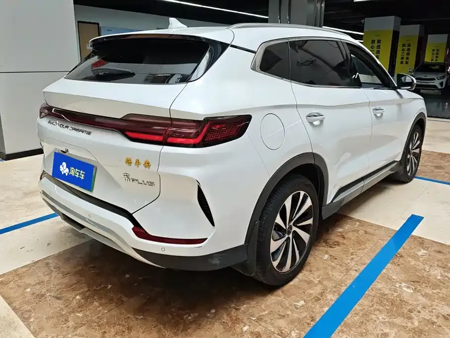 BYD PLUS New Energy — фото 4