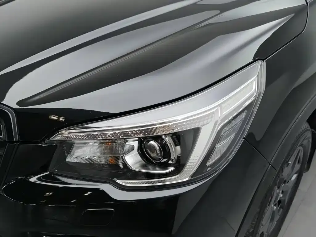 Subaru Forester — фото 10
