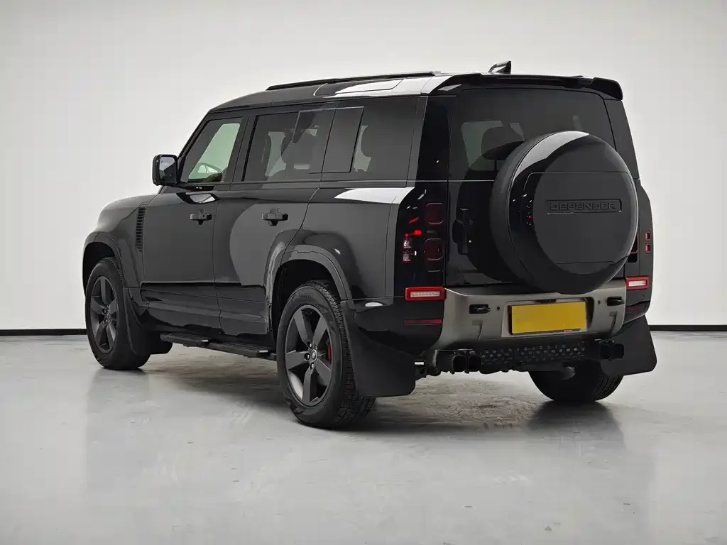 Land Rover Defender — фото 5