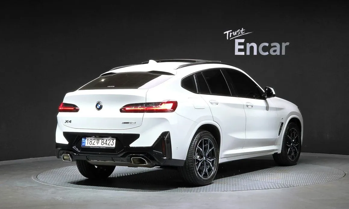 BMW X4 — фото 5