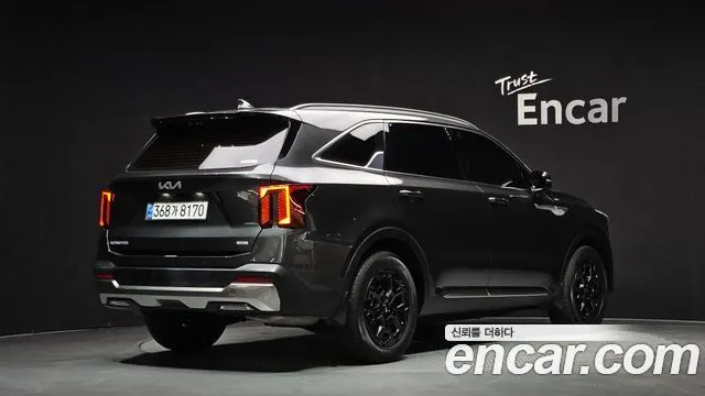Kia Sorento — фото 6