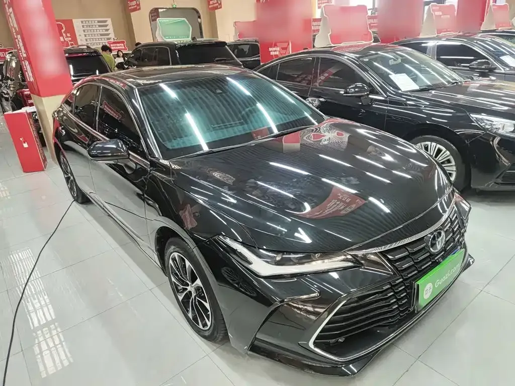Toyota Avalon — фото 10