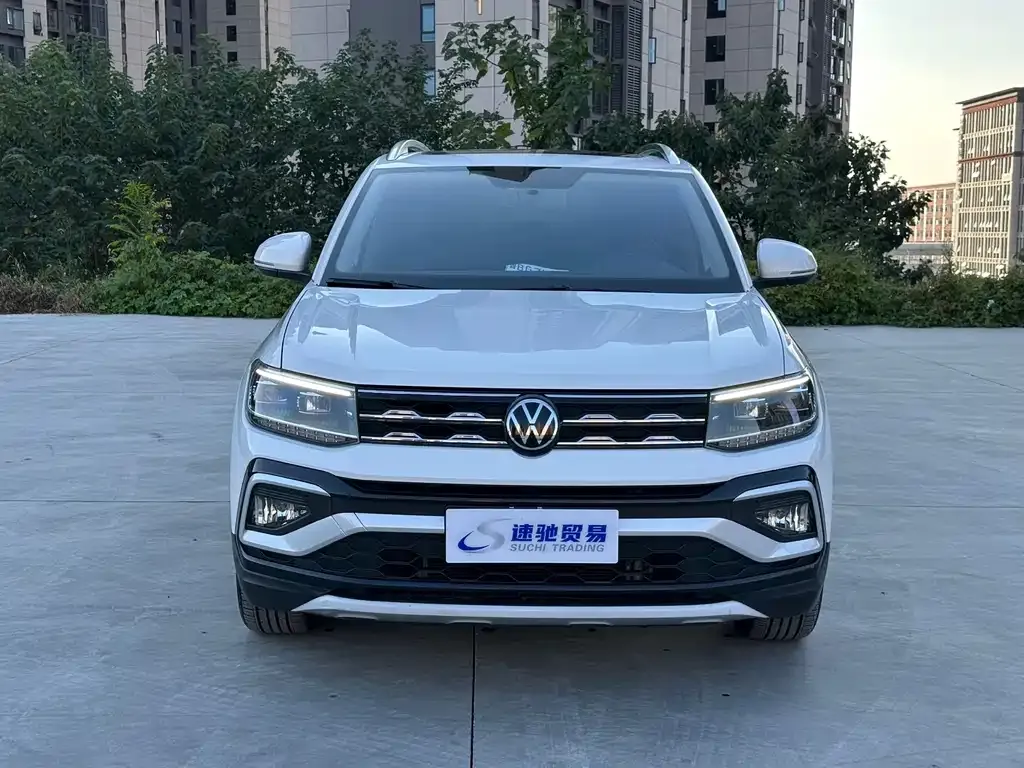 Volkswagen T-Cross — фото 10