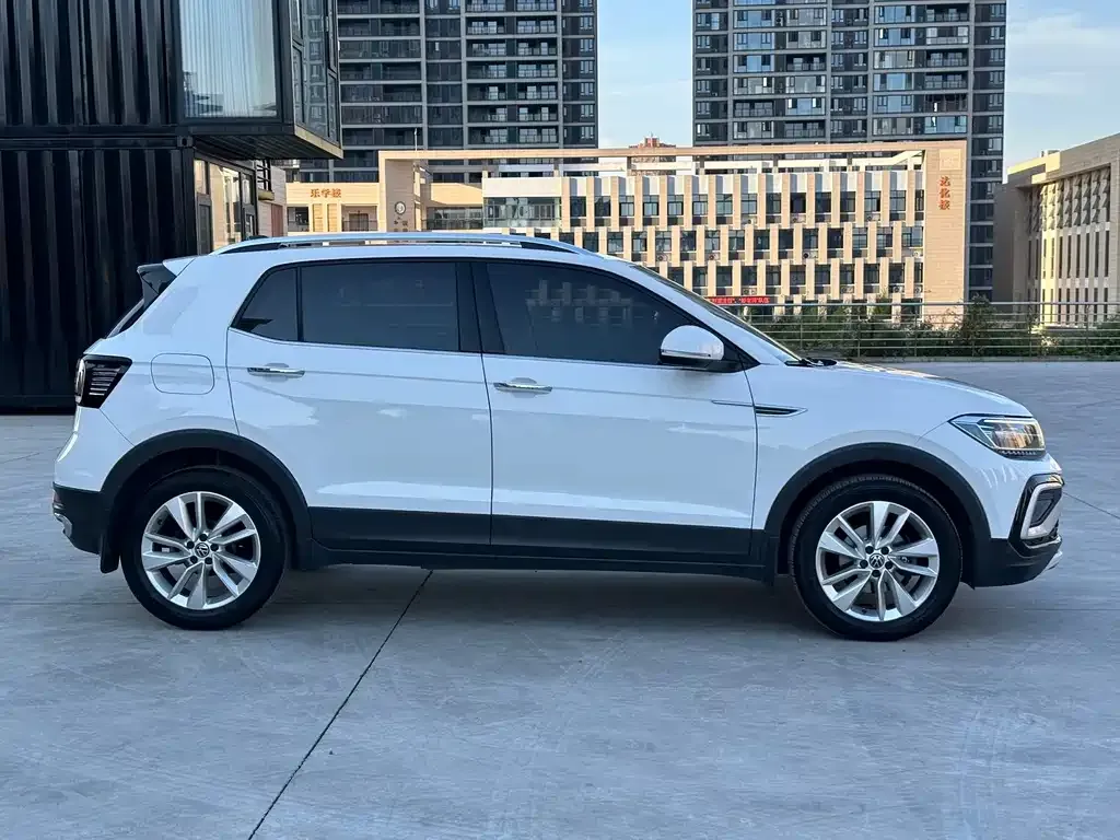 Volkswagen T-Cross — фото 3