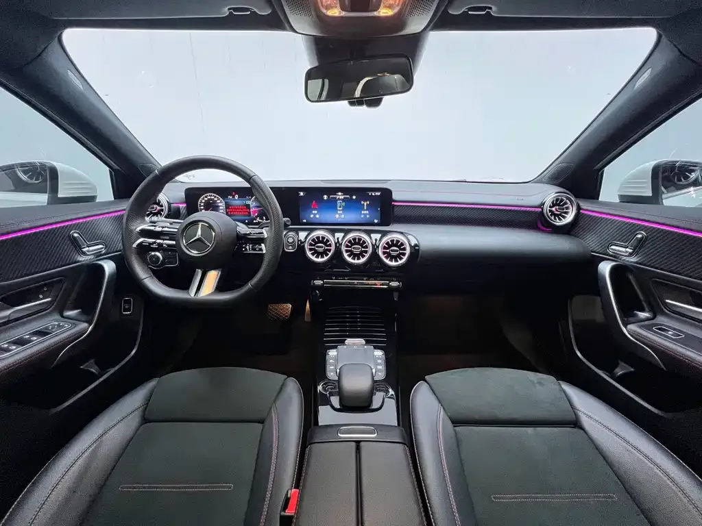 Mercedes-Benz A-Class — фото 10